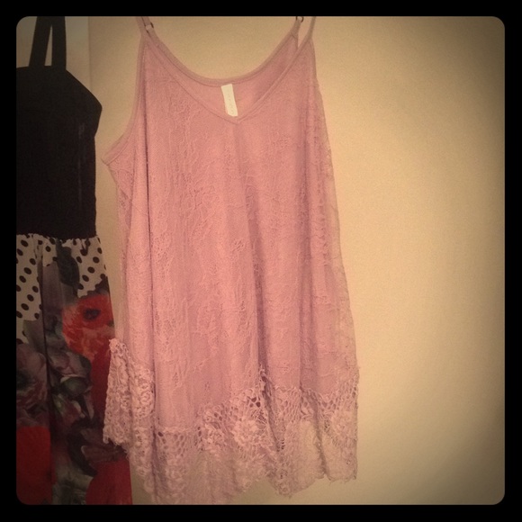Very light purple lacy tank - Picture 1 of 5